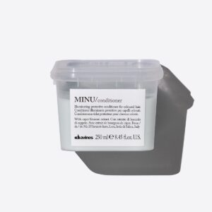 75107_ESSENTIAL_HAIRCARE_MINU_Conditioner_250ml_Davines_1200x1200.jpeg