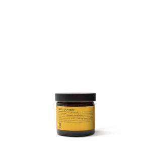 OWAY Švelnios fiksacijos modeliavimo pasta – styling & finish / Boho pomade